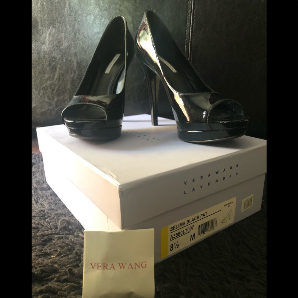 Vera Wang | Selima Black Patent Leather Heel